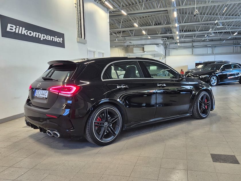 Bild 3 av Mercedes-Benz AMG A 45 S 4MATIC+ Elstolar,Burmester,360 kamera,Panorama