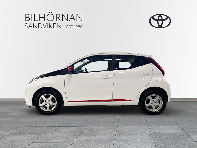 Bild 4 av Toyota Aygo 1,0 X Play Vinterhjul