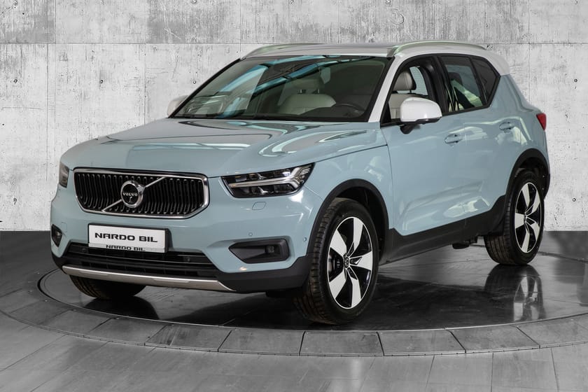 Bilde 3 av Volvo XC40 D4 AWD Momentum Hengerfeste 4år/270.000 km garanti