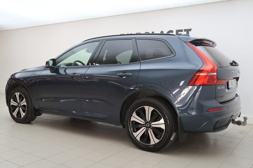 Bild 3 av Volvo XC60 Recharge T6 Plus Dark, Drag