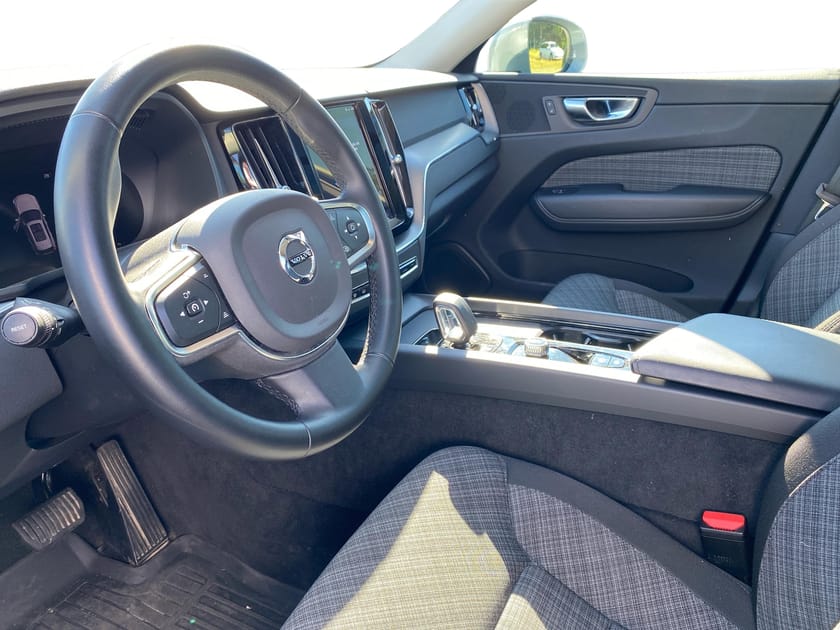 Bild 2 av Volvo XC60 Recharge T6 Core Edition