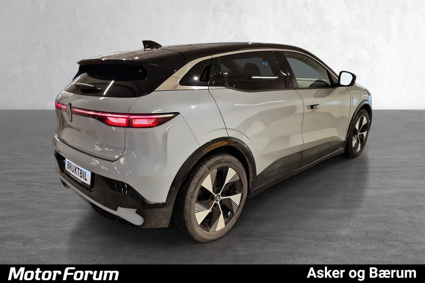 Bilde 4 av Renault Mégane E-TECH TECHNO/MASSE UTSTYR/NAVI/RYGGGEKAMERA/INNBYTTE