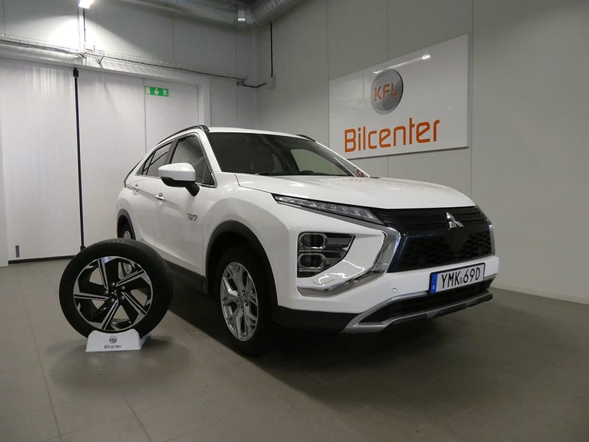 Bild 1 av Mitsubishi Eclipse Cross PHEV 2.4 MIVEC S-AWC Fleet Edition *JANUARIREA* Kamera-SoV