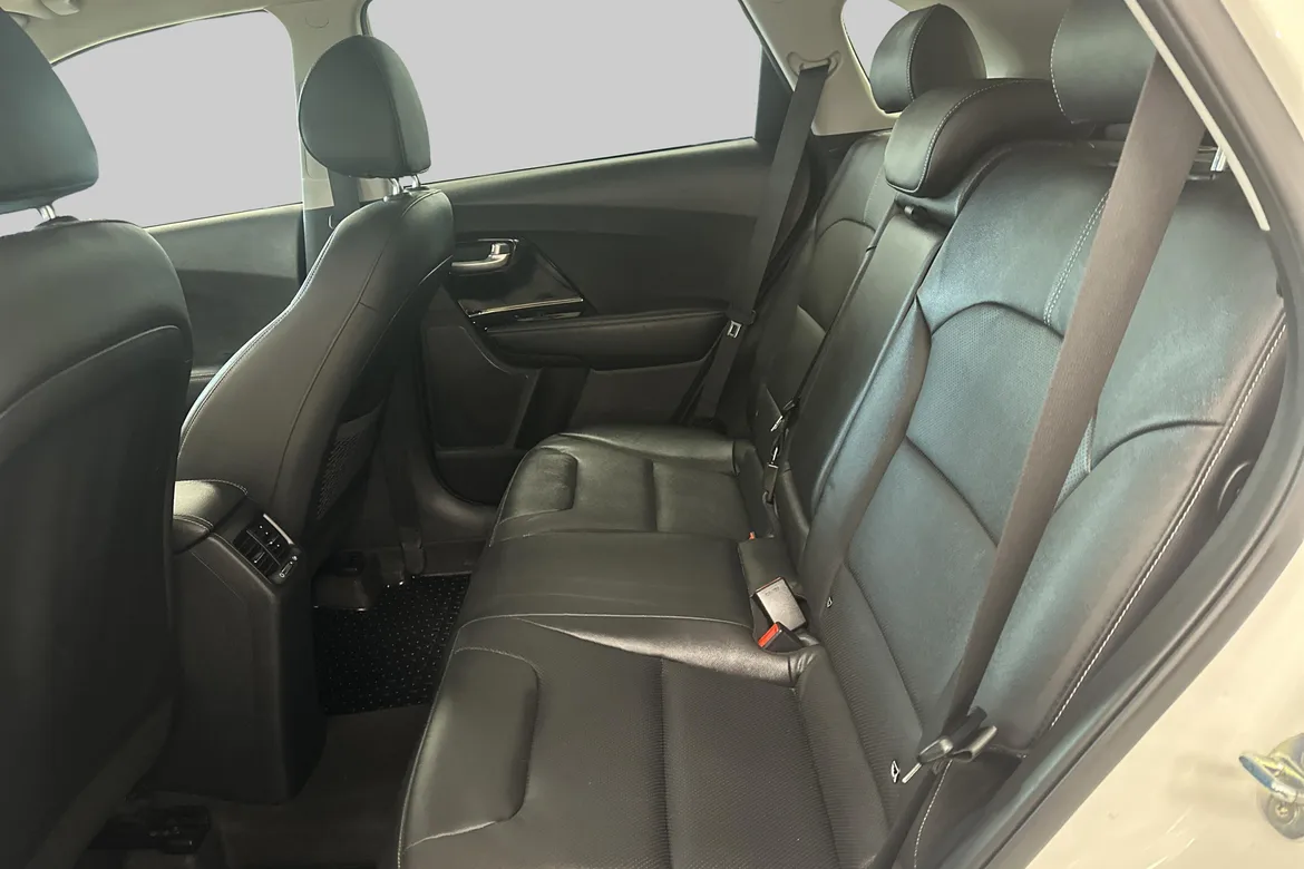 picture of a car