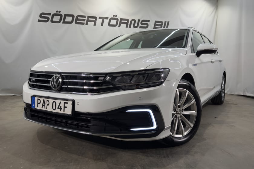 Bild 2 av Volkswagen Passat Sportscombi GTE 1.4 TSI DRAG VÄRMARE KAMERA CARPLAY MOMSBIL