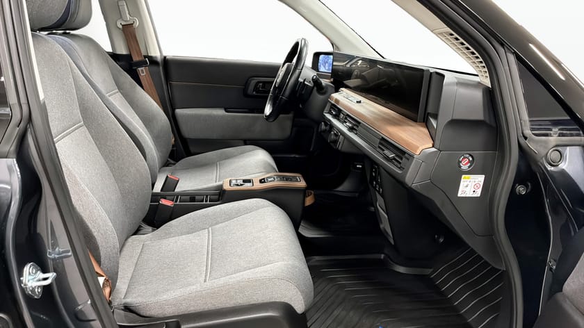 Bild 3 av Honda E ADVANCE 154HK CVT ELECTRIC