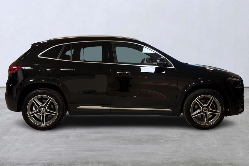 Bild 3 av Mercedes-Benz GLA 250 e AMG-line