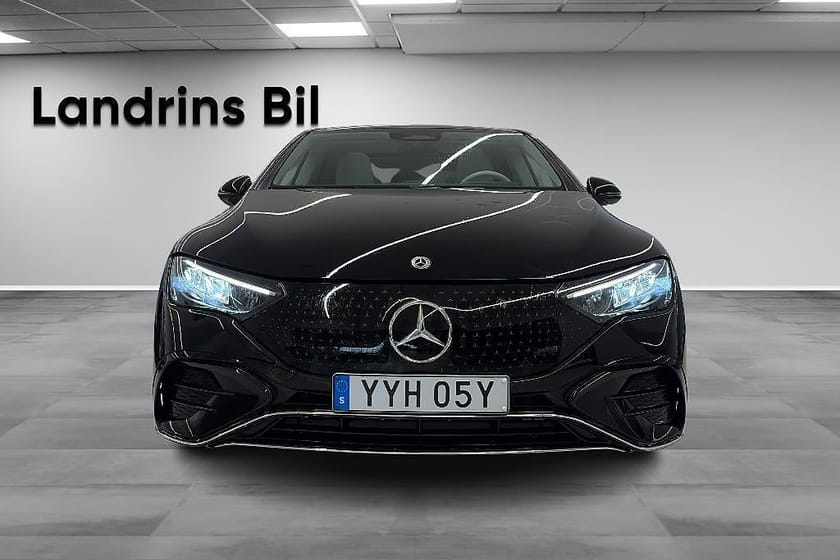 Bild 2 av Mercedes-Benz EQE 350 4MATIC AMG Line,Drag,Panorama,MOMS