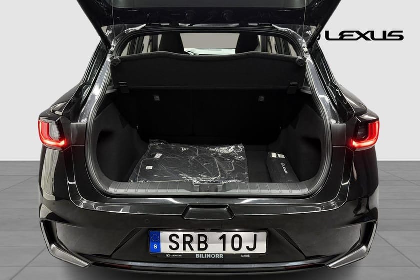 Bild 4 av Lexus LBX RELAX TECH FWD V-HJUL
