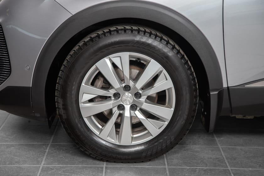 Bilde 4 av Peugeot 5008 diesel og automat.