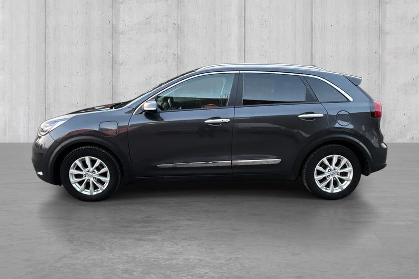 Bilde 2 av Kia Niro P-HEV 1,6 Plug-in Hybrid Exclusive/ACC/SKINN/KROK/NAVI/CARPL