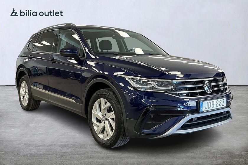 Bild 2 av Volkswagen Tiguan Allspace 7-sätes 7-sits 2.0 TSI 4M Elegance B-kamera Drag Navi