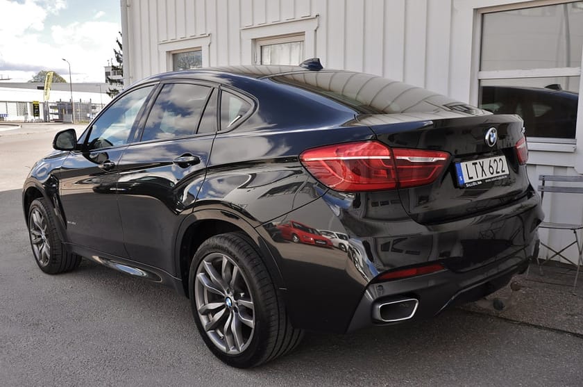Bild 4 av BMW X6 xDrive40d 313hk M-sport Harman/Kardon Drag Värmare 360°