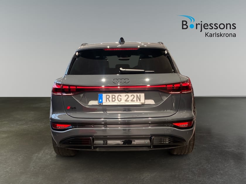 Bild 4 av Audi Q6 e-tron quattro SUV  388HK S-line Selection *Välutrustad*