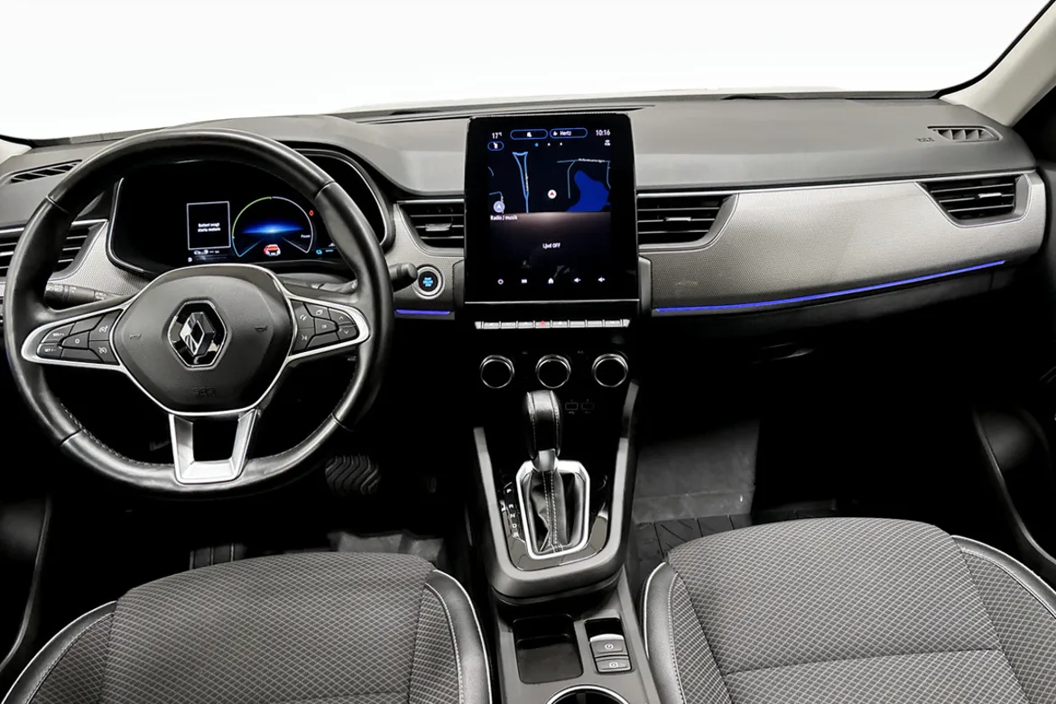 Renault Arkana E-TECH 145