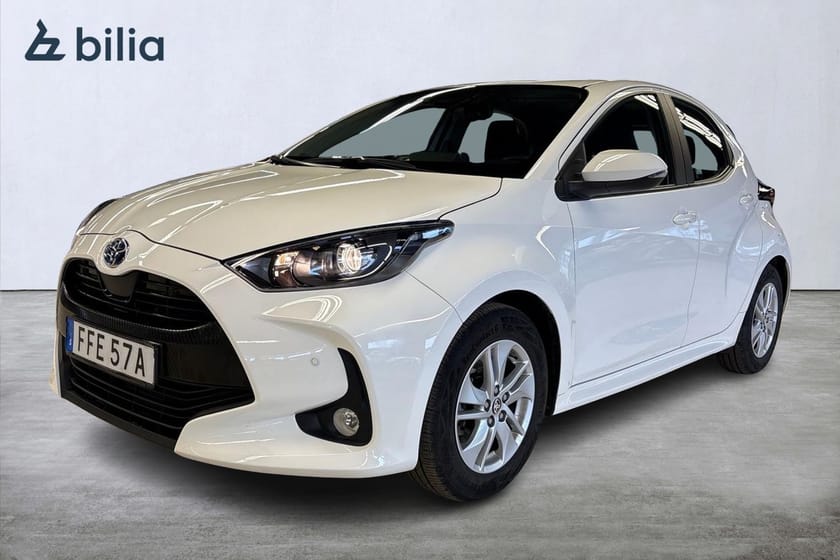 Bild 1 av Toyota Yaris Hybrid 1,5 5D ACTIVE KOMFORTPAKET P-SENSORER 2.95% Ränta