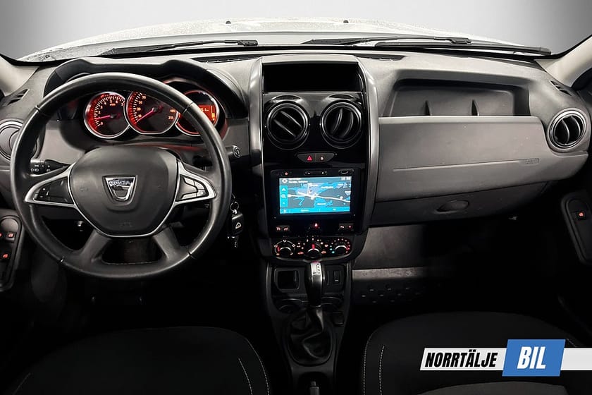 Bild 3 av Dacia Duster 1.5 109 HK BLACK SHADOW DRAG NAVI PDC NYBES KAMREM BYTT