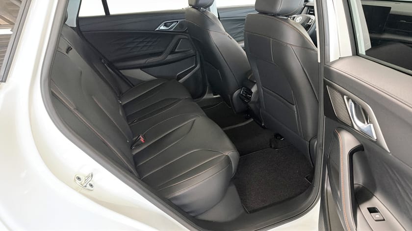 Bild 5 av MG HS PHEV LUXURY // 0% RÄNTA