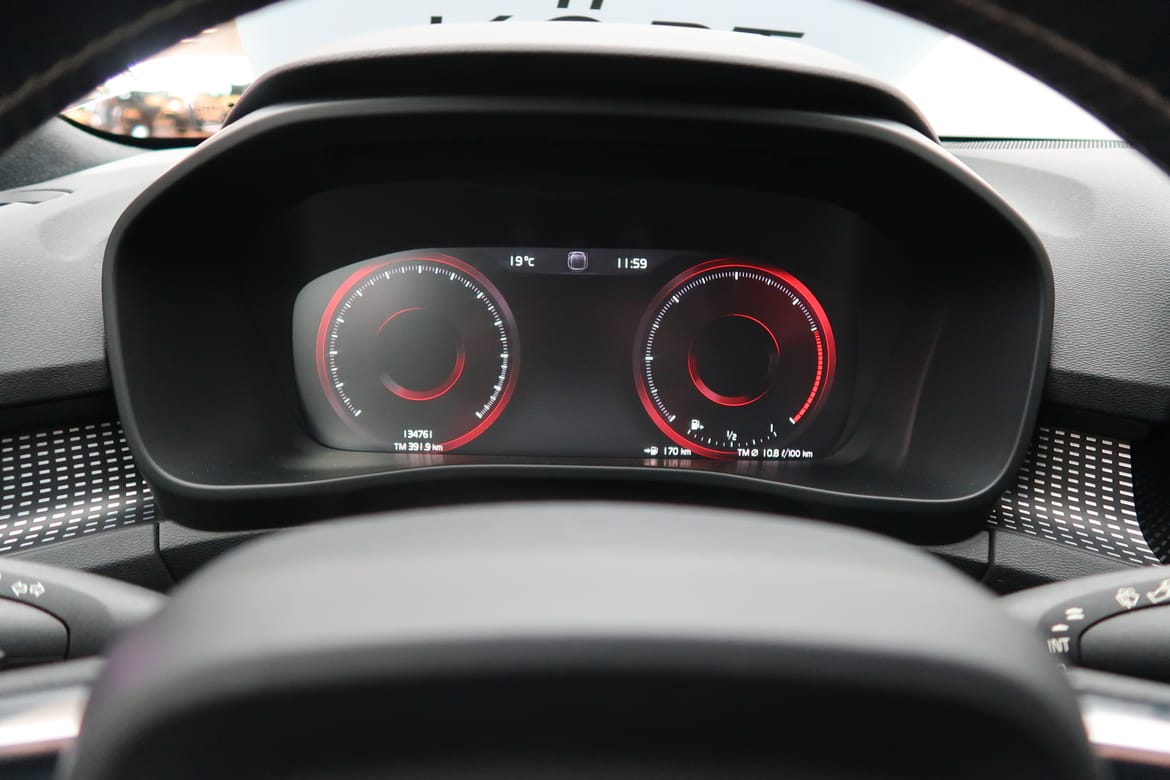 Volvo XC40 2018 - miniatyr 8