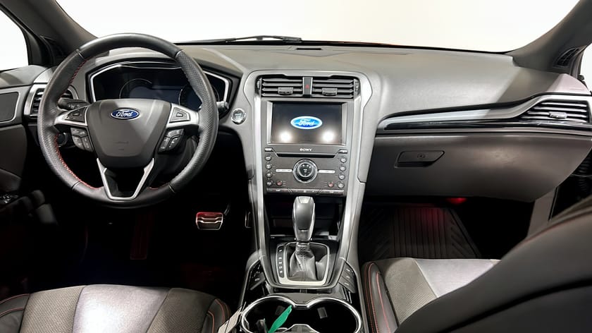 Bild 4 av Ford Mondeo Kombi 2,0 TDCi 180Hk AWD ST-Line X