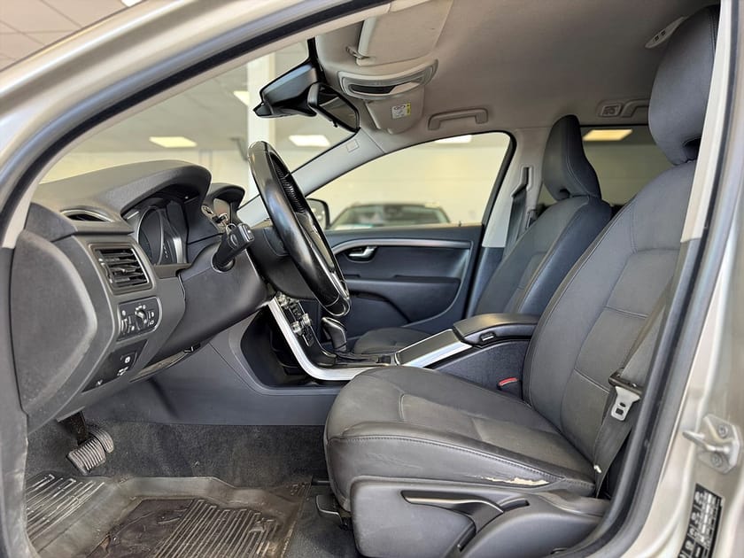 Bild 5 av Volvo XC70 D4 AWD Geartronic VOC Värmare Drag 181Hk