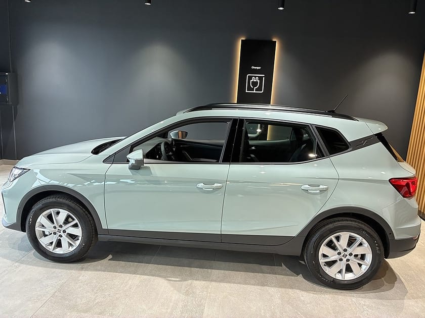 Bild 3 av SEAT Arona 1,0 TSI 115 DSG STYLE