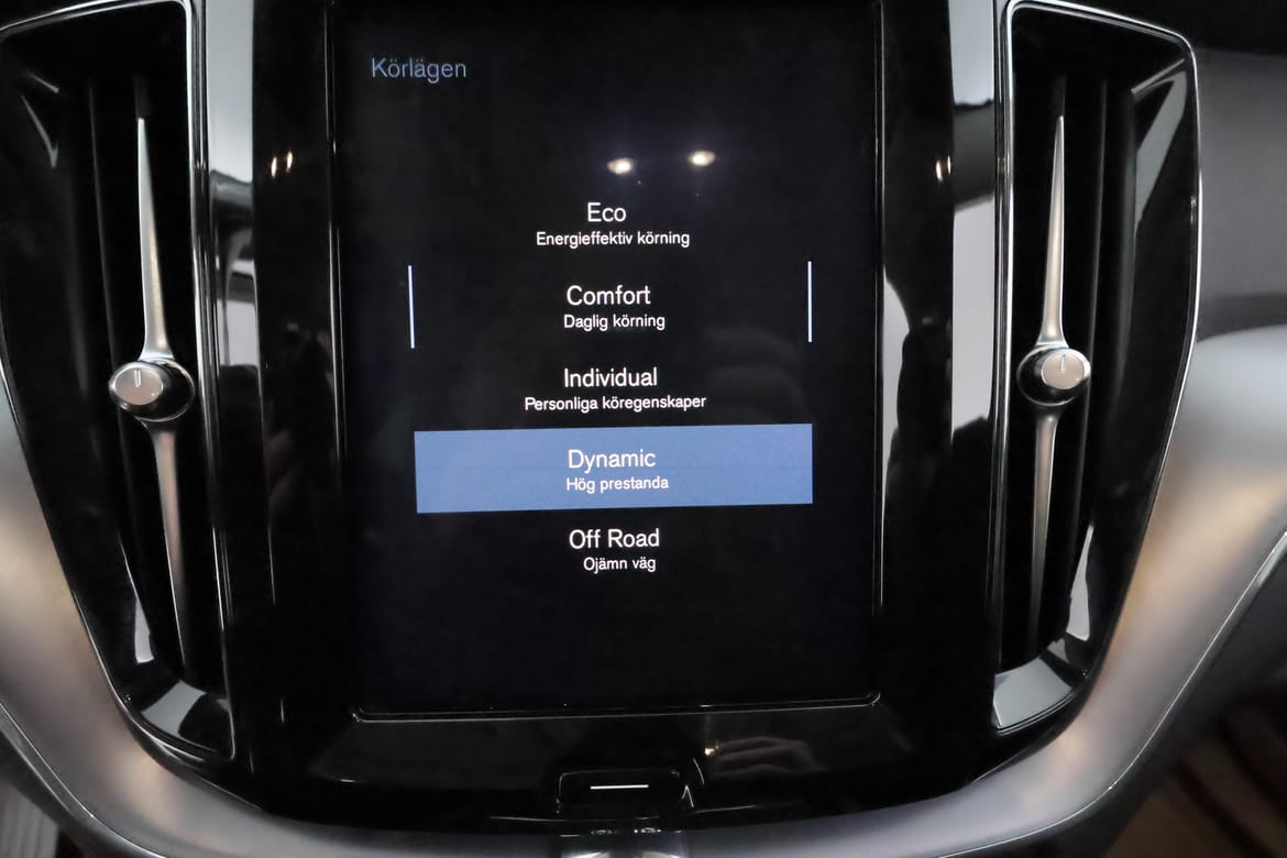 Volvo XC60 2020 - miniatyr 14