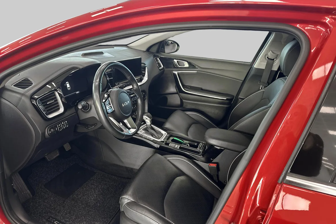 picture of a car