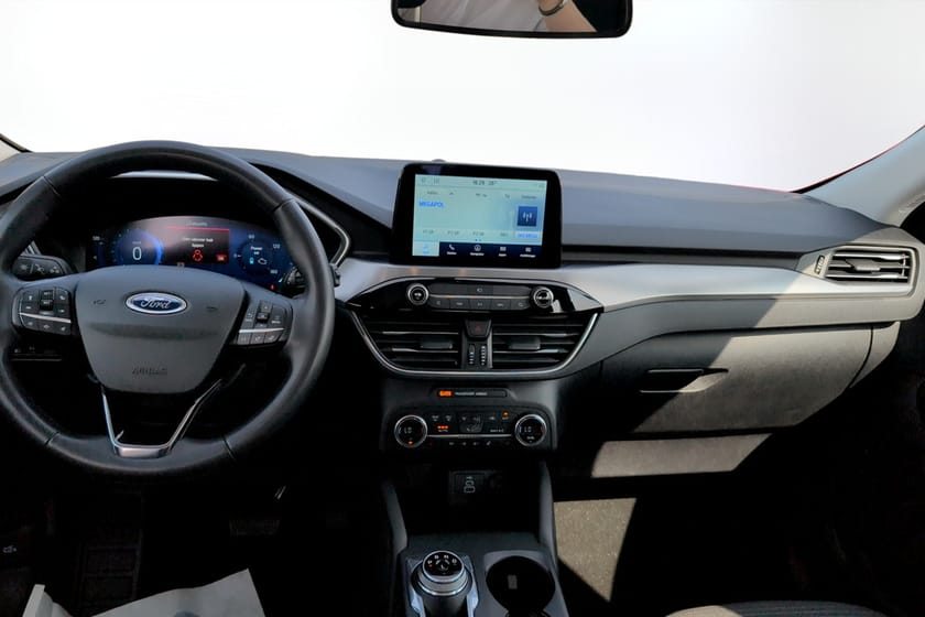 Bild 4 av Ford Kuga Plug-In Hybrid TITANIUM  PLUG-