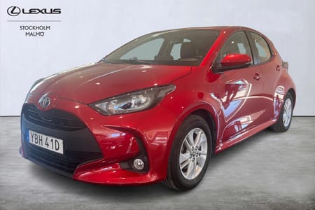 Toyota Yaris Hybrid CVT 116hk Active Komfortpaket Vinterhjul Garanti till 2032