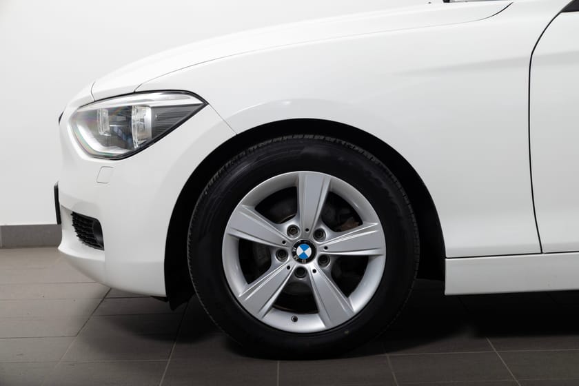 Bild 4 av BMW 116i 5-dörrars Manuell 136hk LM/PDC/Keyless Start
