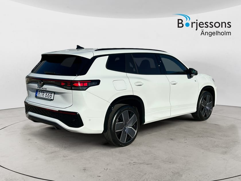 Bild 3 av Volkswagen Tayron eHybrid R-line e-Hybrid 272hk Black Style