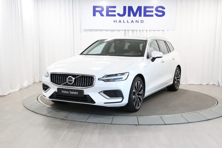 Volvo V60 Recharge T6 Core Edition | Drag | Ljuspaket | Nya sommardäck |
