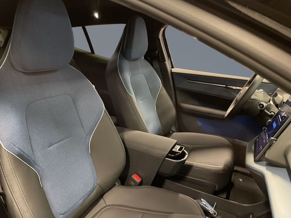 Bild 6 av 6 på bilen