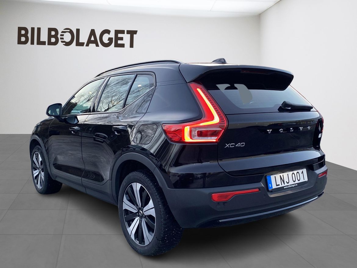 Volvo XC40 2023 - miniatyr 3