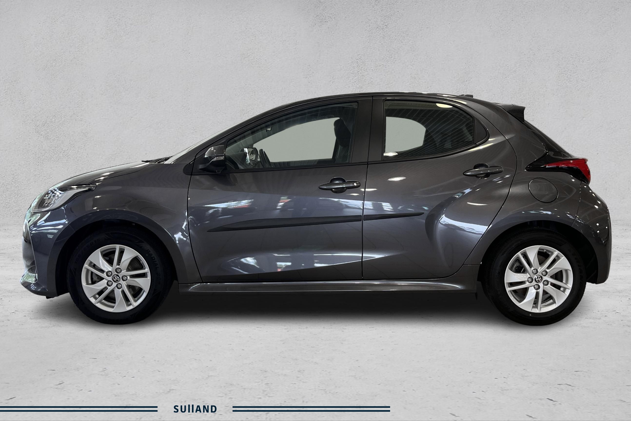 Thumnail bilde 1 av Toyota Yaris Hybrid