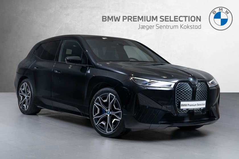 Bilde 1 av BMW iX xDrive40 Fully Charged Sportspakke Krok Pano A.Cruise