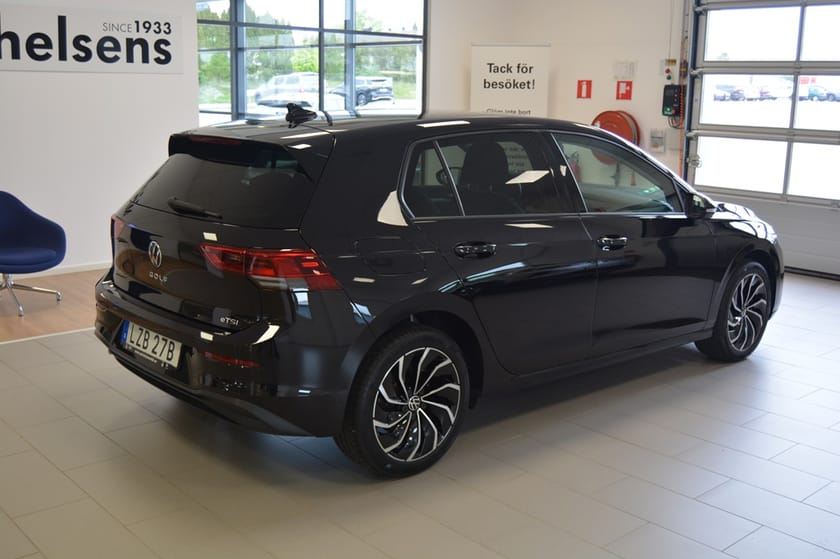 Bild 5 av Volkswagen Golf 1.0 eTSI 110hk DSG7