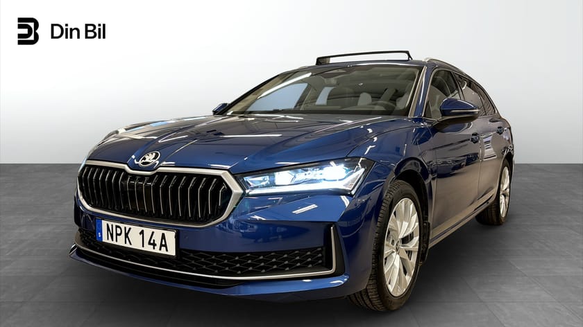 Bild 1 av Škoda Superb iV Kombi | Dragkrok | Panoramaglas