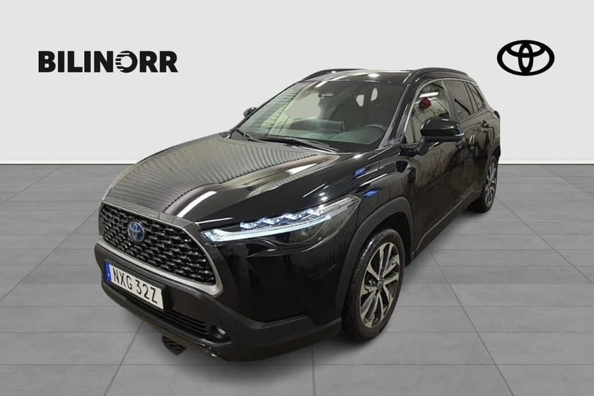 Bild 1 av Toyota Corolla Cross Hybrid AWD-i 2,0 STYLE DRAG V-HJUL