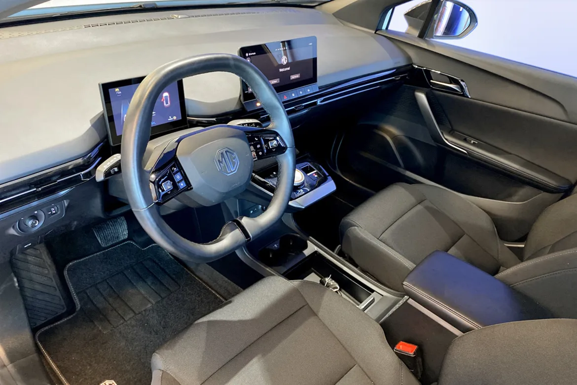 MG 4 Electric Standard Range