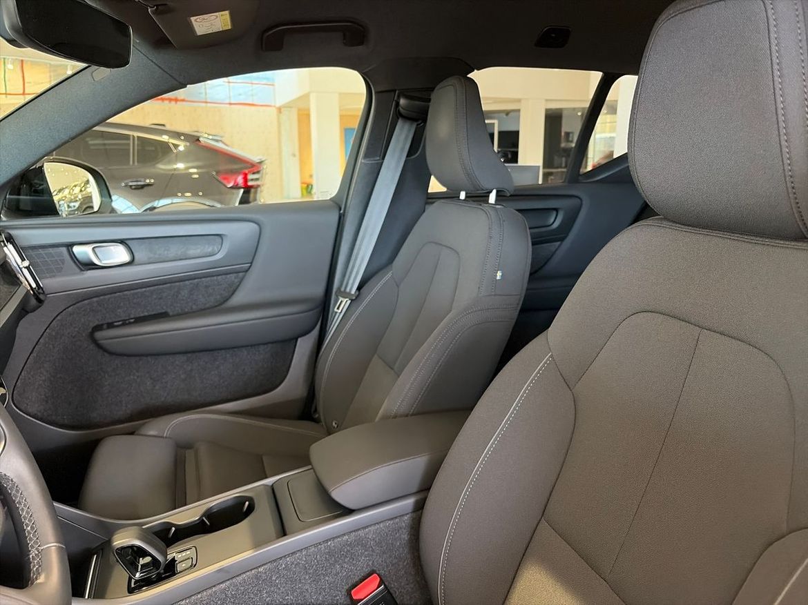 Volvo EX40 2025 - miniatyr 10