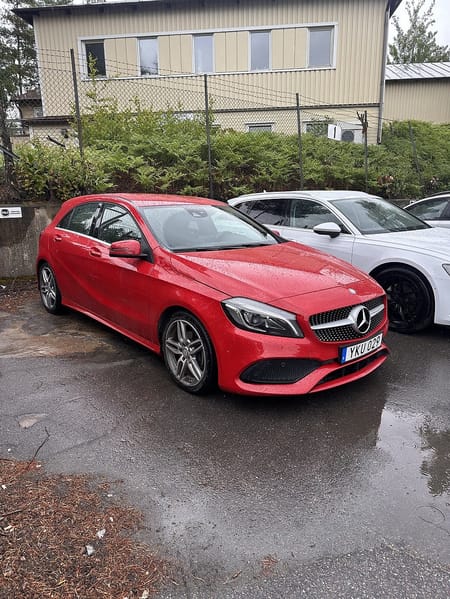 Mercedes-Benz A 180 AMG Line dragkrok 122hk