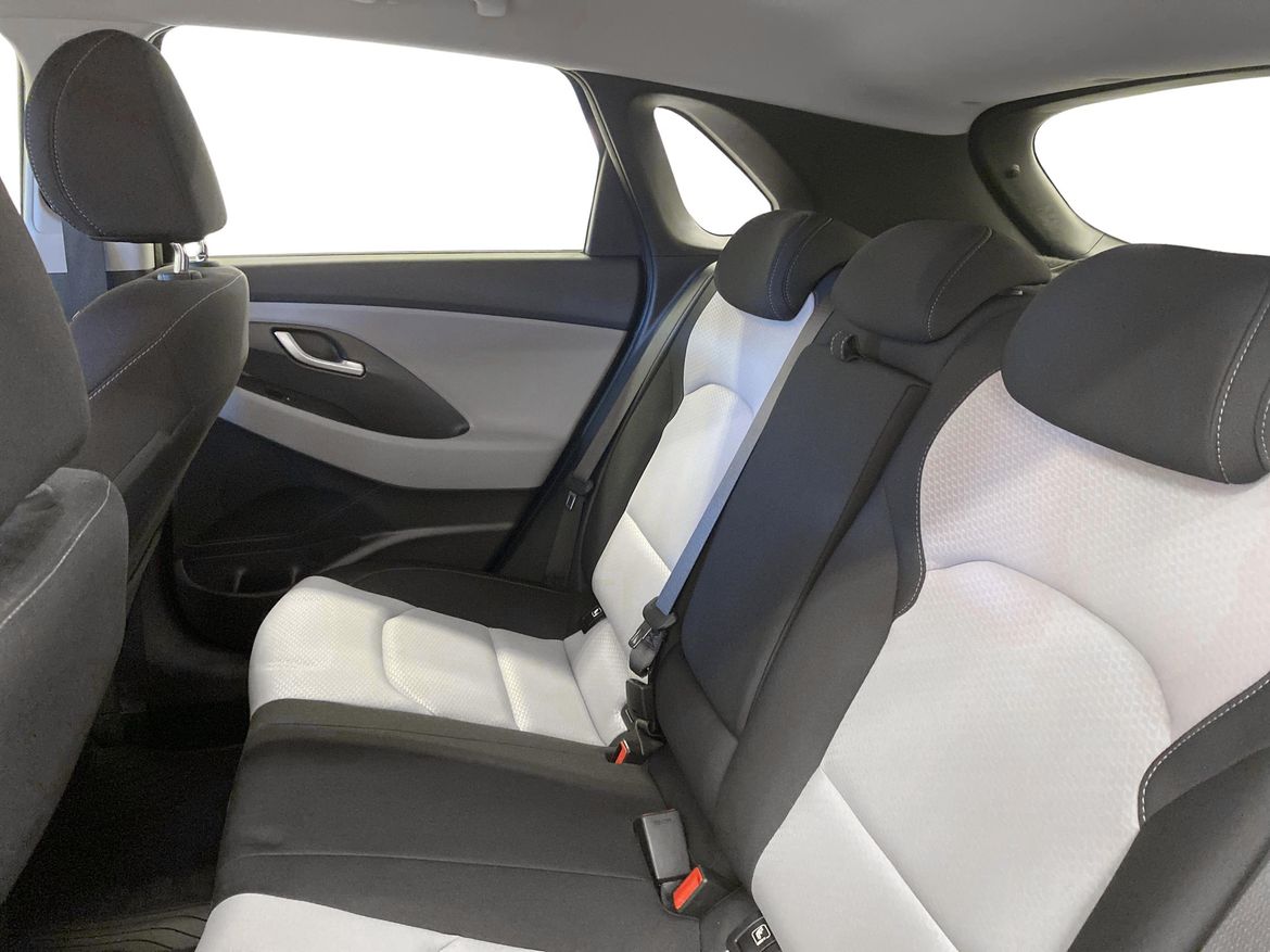 Hyundai i30 2018 - miniatyr 7