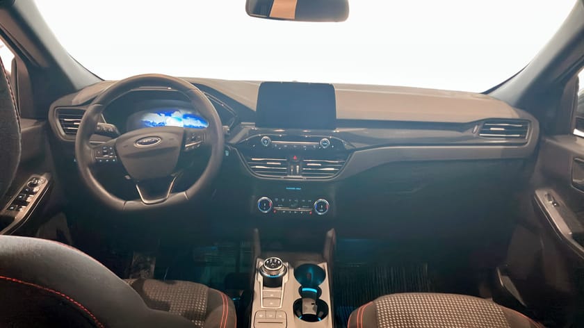 Bild 4 av Ford Kuga Plug-In Hybrid ST-LINE