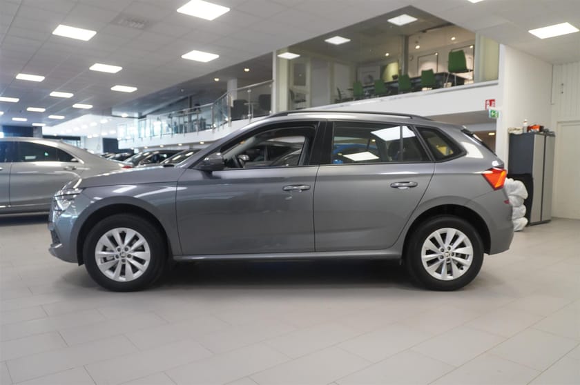 Bild 3 av Škoda Kamiq 1.0 TSI DSG Sequential, 110 hk Aut Drag Backkamera