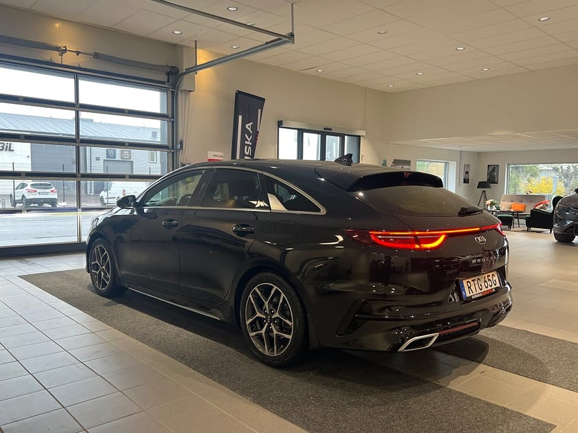 Bild 5 av Kia ProCeed ProCee'd GT 1.4 T-GDi DCT 140hk GT-Line/Backkamera/CarPlay/Garan