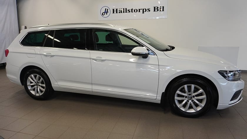 Bild 2 av Volkswagen Passat Sportscombi 1.5 TSI ACT OPF/BACKKAMERA/DRAG/150HK