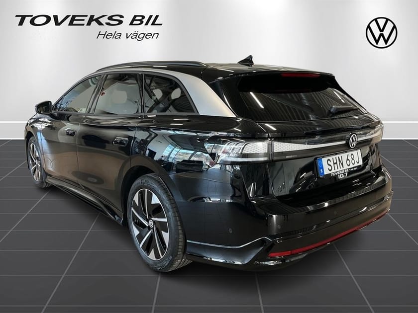 Bild 3 av Volkswagen ID.7 Pro S Tourer 86 KWH BATTERI 286 HK INKL DRAGKROK