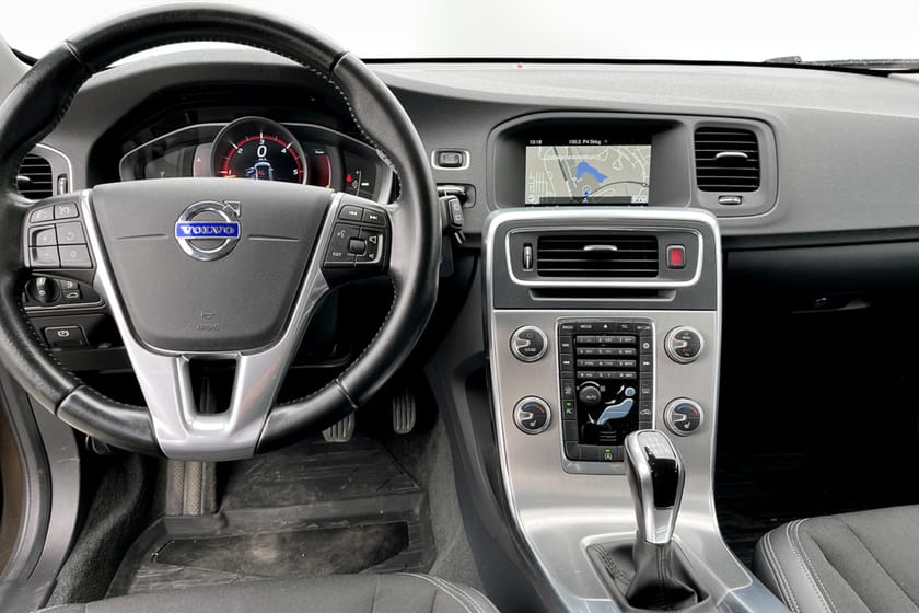 Bild 4 av Volvo V60 Cross Country D4 Momentum Business E